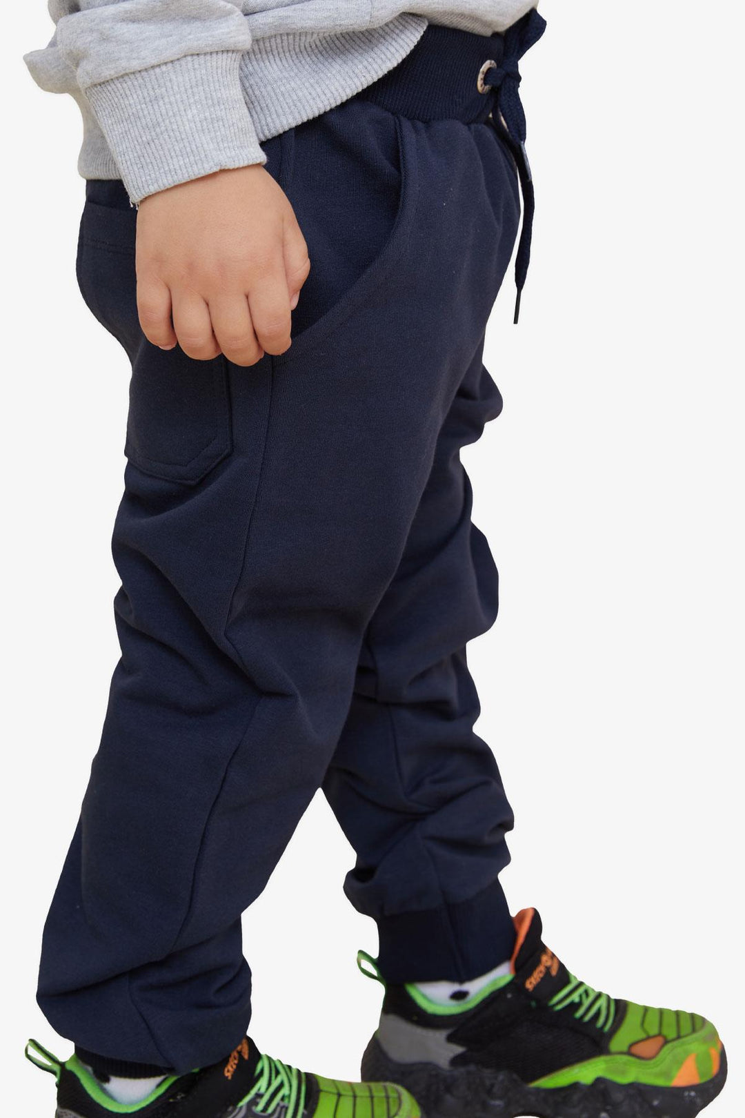 BRE Breeze Boys' Sweatpants with Pockets, Navy, 3-8 Years - Beckum