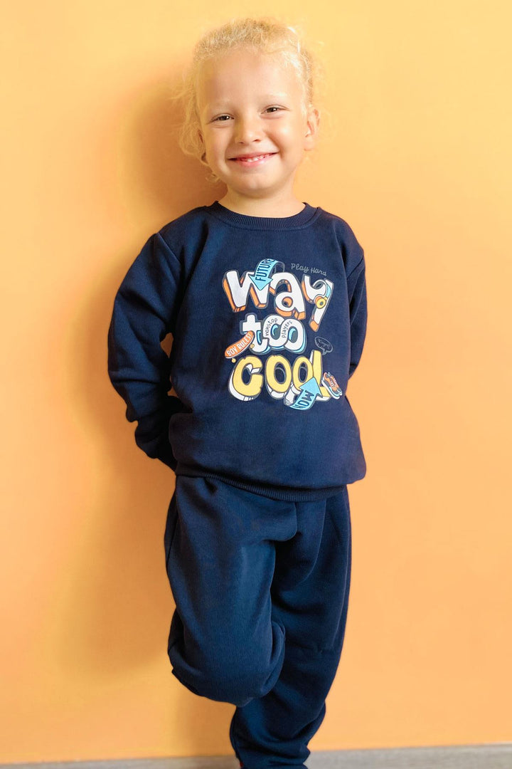 Bree Eaze Boys's Trade Clescuit с 3D -печатным текстом 1,5-5 лет, Navy Blue - Elda