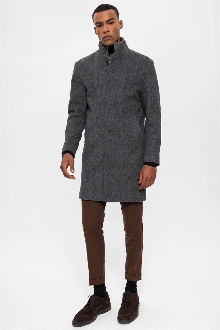 ANT High Collar Men's Coat with Hidden Button Detail - Coatepec Harinas