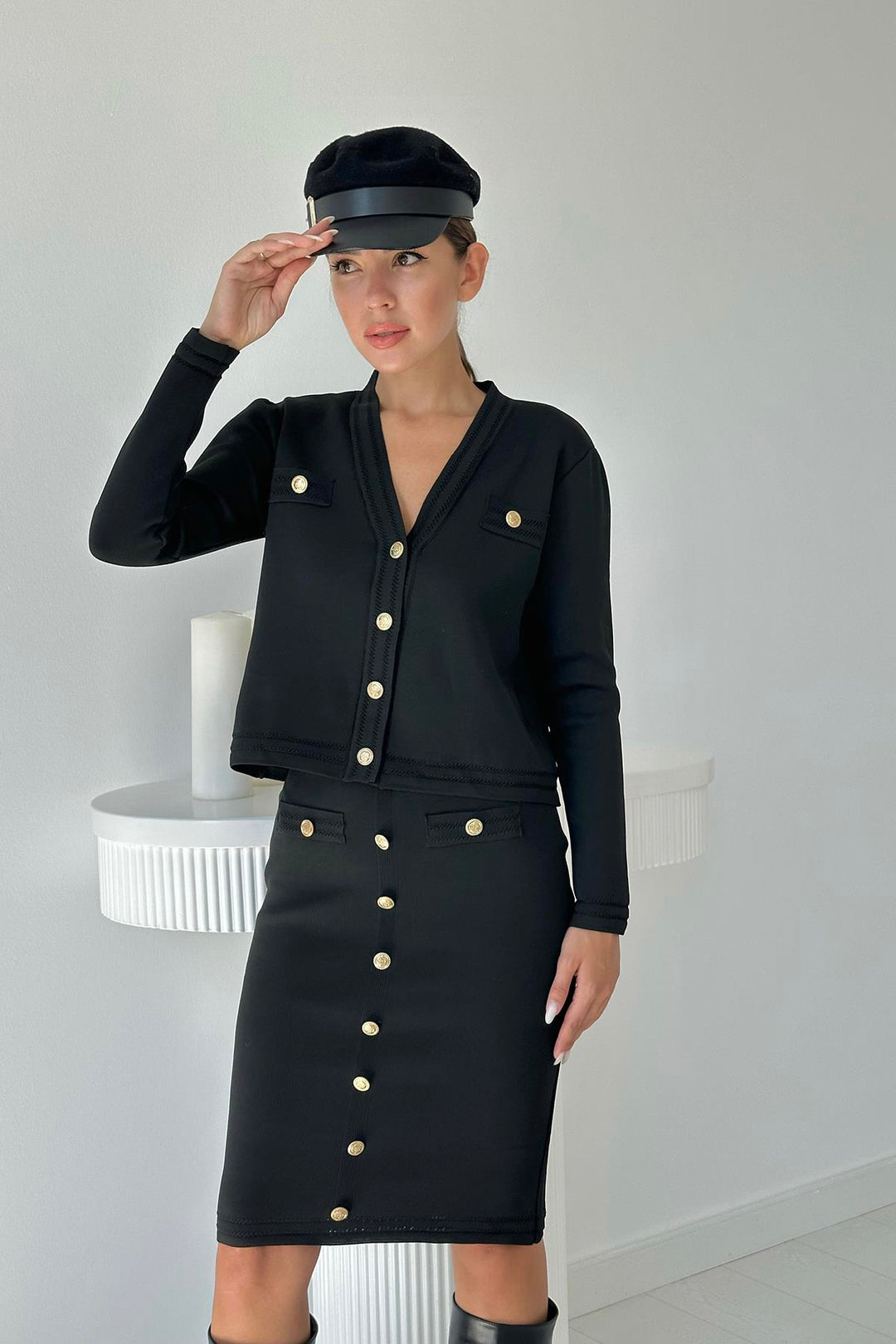 ELS Buttoned Cardigan and Skirt Set - Black - Garges-lès-Gonesse