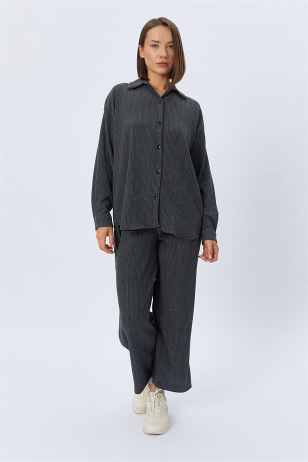 RYN Knitted Oversized Shirt - BLACK - Münster