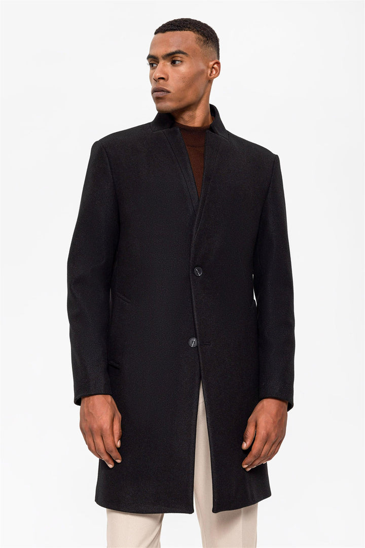 ANT Judge Collar Men's Coat - Aigáleo