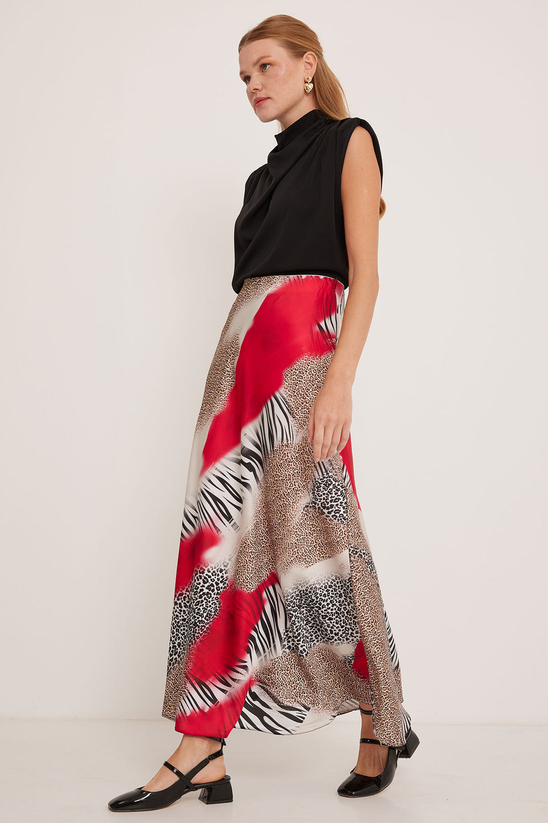 BGD Women Woman Red Black Patterned Satin Skirt 15877 - Avondale