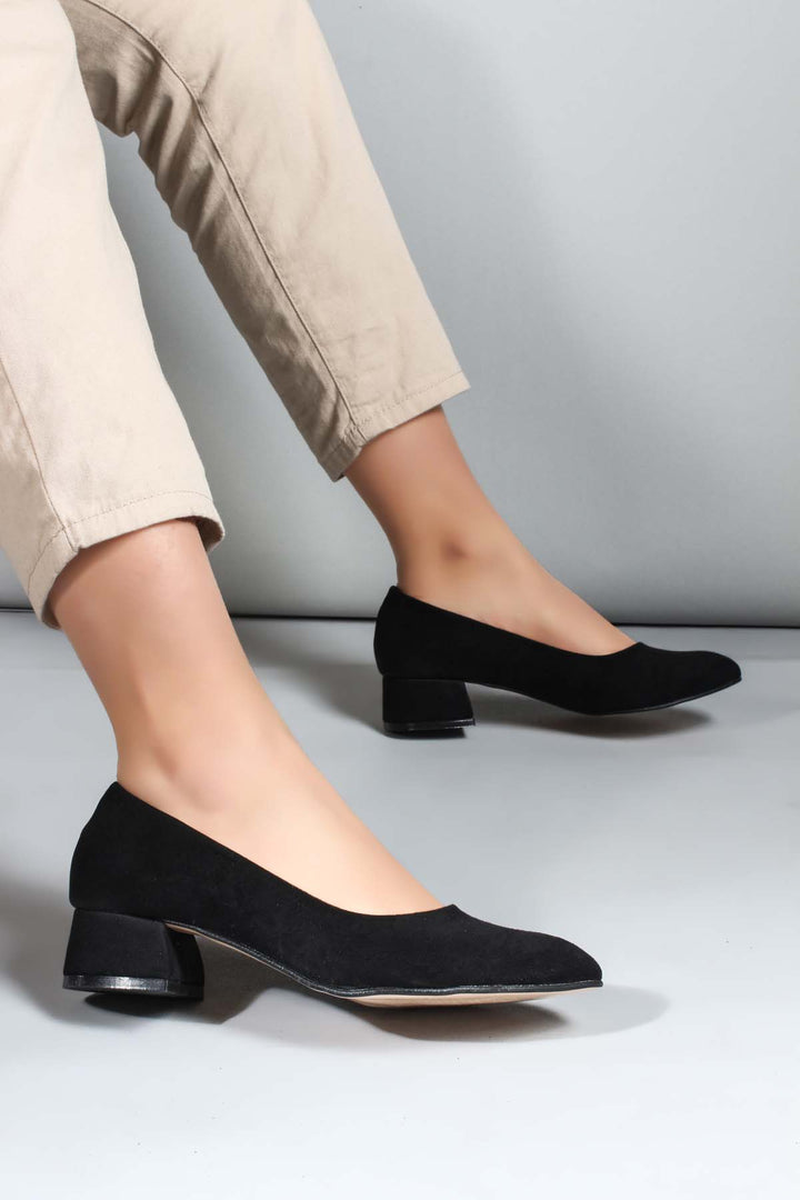 FST Woman Short Heeled Shoe 961ZA558 Black Suede - Tuxtepec