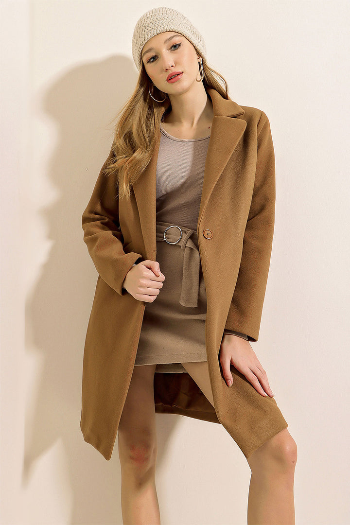 BGD Women Stamp Coat - Brown - Avondale