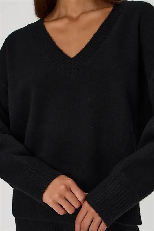 MDX Black V Neck Oversized Women's Sweater MG2149 - Santiago Tianguistenco