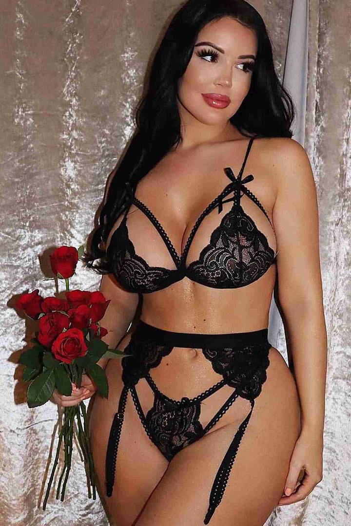 IGR Women Merry See Lace Gartered Bra and Panty Set ملابس داخلية سوداء - Krems an der Donau