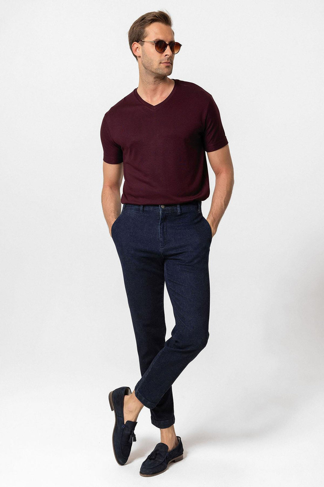 ANT Basic V-Neck Men's T-Shirt - Bridgeport