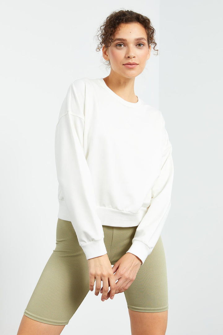 TMY Ecru Basic Comfort Fit O Neck Women's Sweatshirt - 97114 - Calais