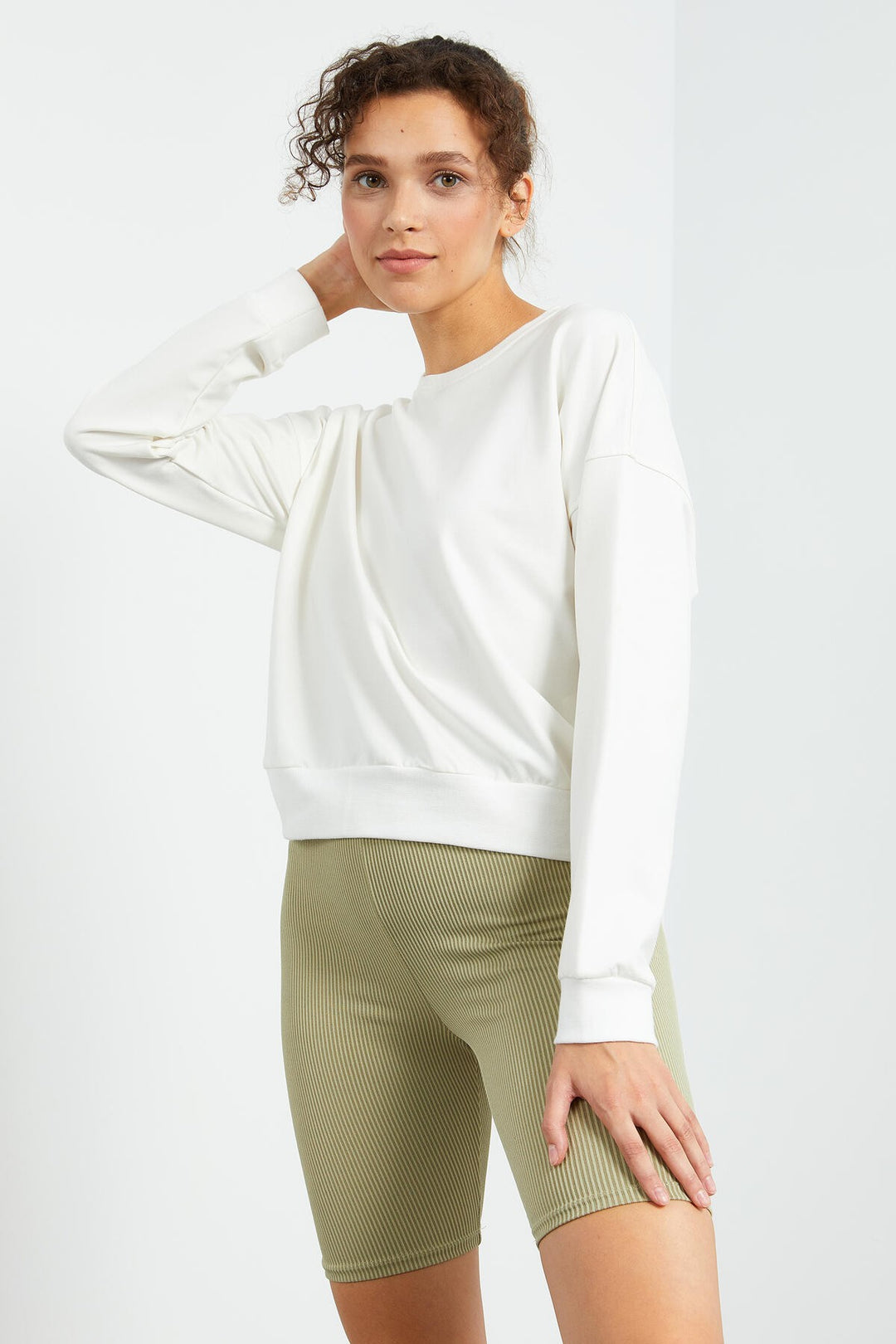 TMY Ecru Basic Comfort Fit O Neck Women's Sweatshirt - 97114 - Calais