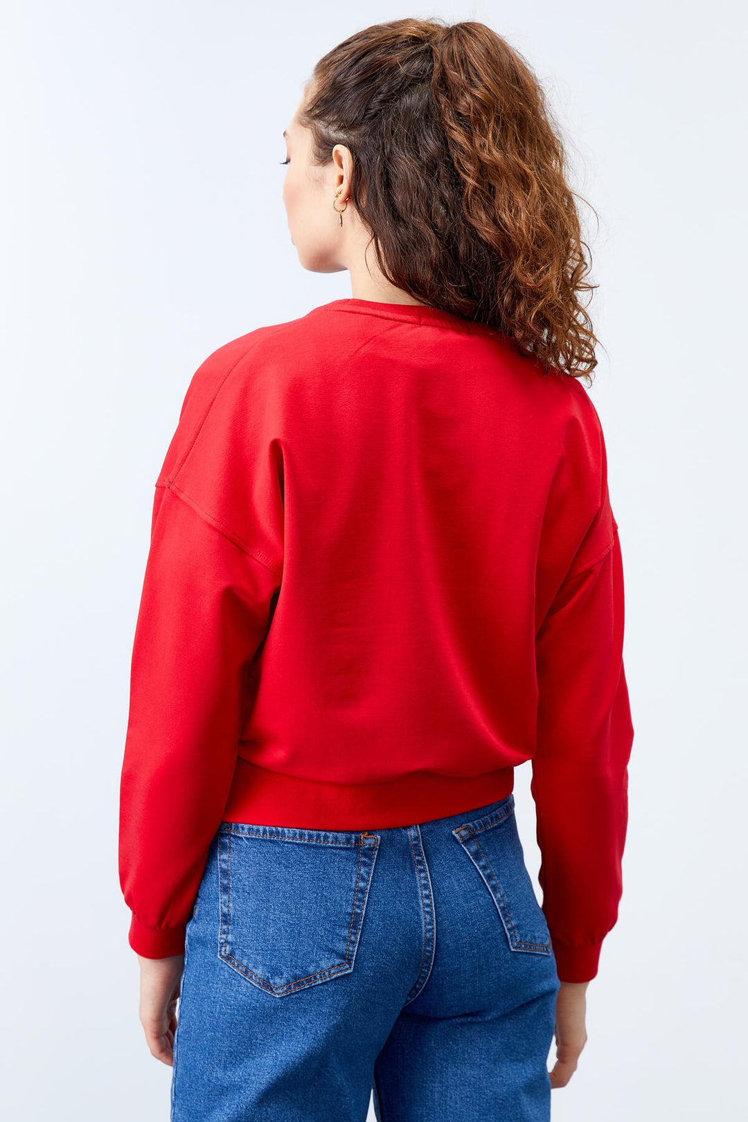 سويت شيرت TMY Red Basic Comfort Fit O Neck للسيدات - 97114 - سان خوان