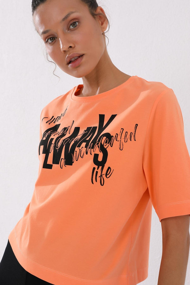 TMY Coral Asymmetric Printed O Neck Women's Oversize T-Shirt - 97136 - Dubno