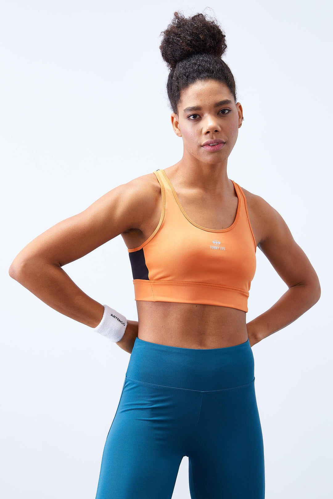 TMY Orange Cross Back Detail Slim Fit Scoop Neck Padded Women's Sports Bra - 97121 - Arezzo