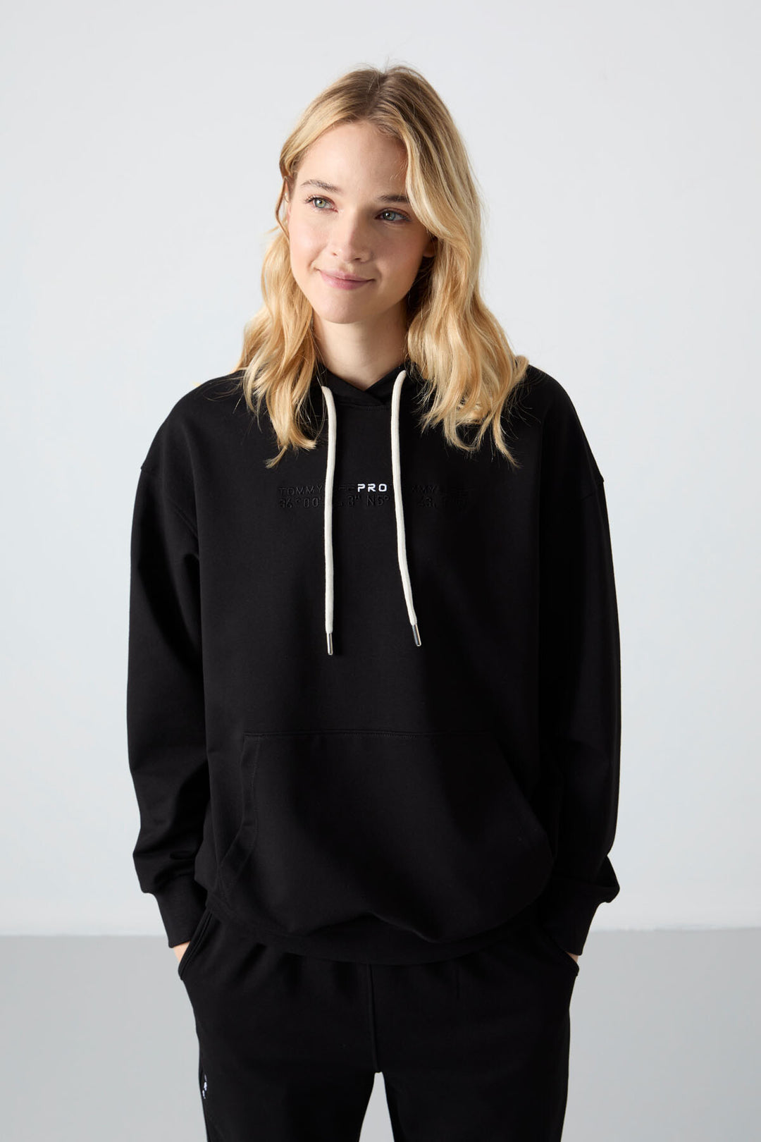 TMY Black Hooded Kangaroo Pocket Oversized Elastic Cuff Women's Tracksuit - 95288 - El Prat de Llobregat