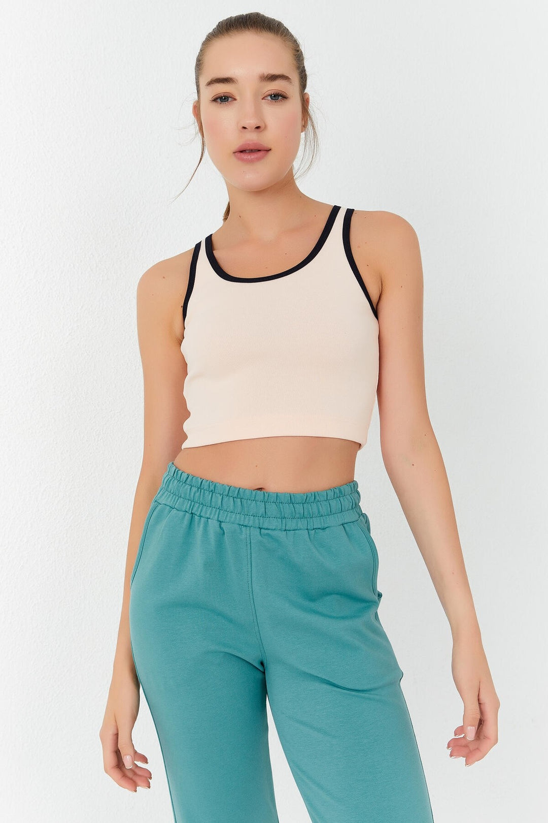 TMY Salmon Basic Zero Sleeve Tight Fit U Neck Women's Crop Top Tank Top - 97162 - Pine Bluff