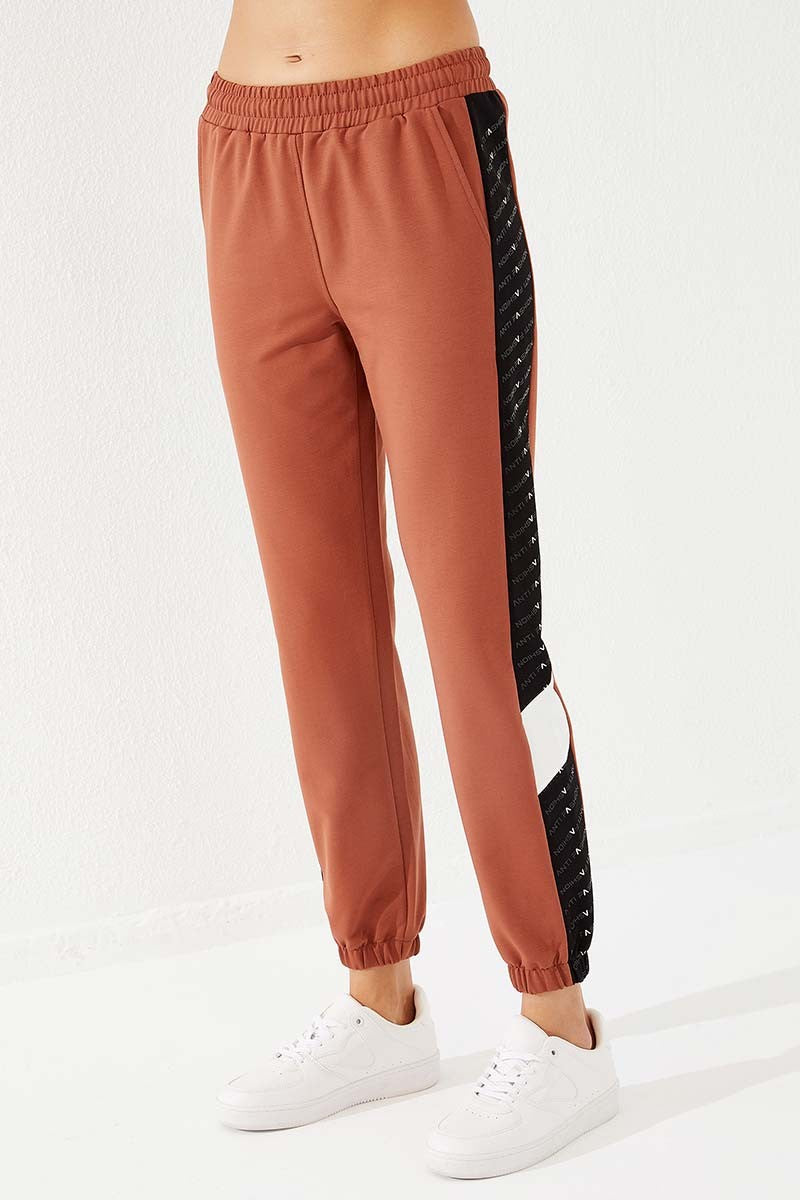 TMY Cinnamon Dotted Stripe Detailed Jogger Comfortable Fit Elastic Cuff Women's Sweatpants - 94579 - Hastings