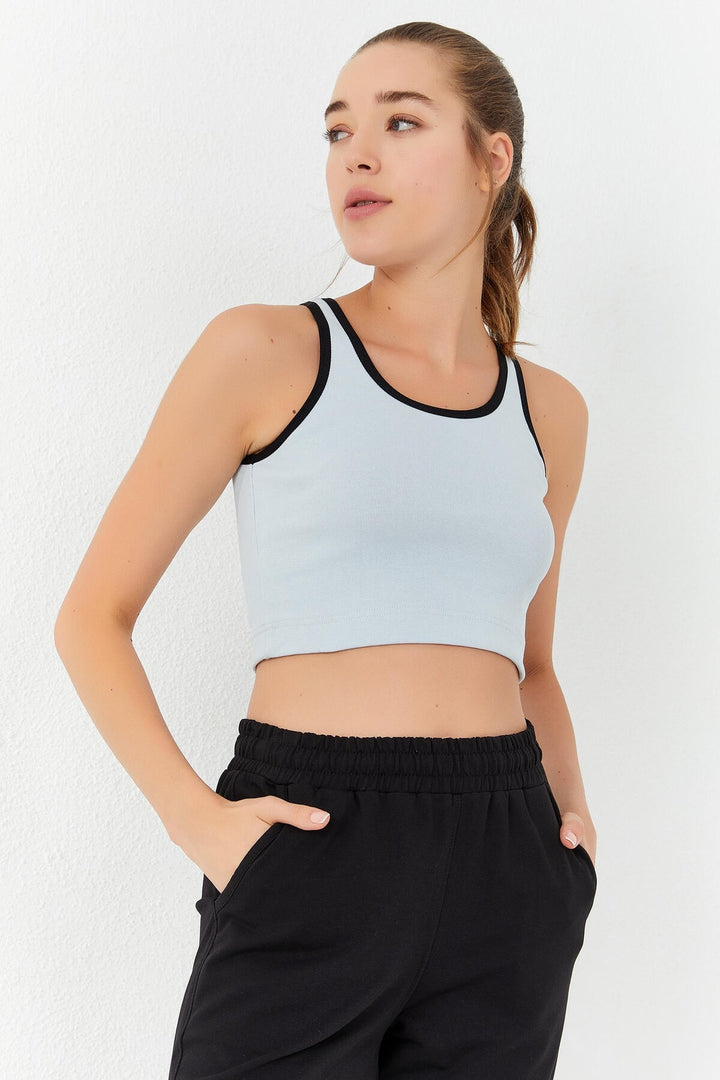 TMY Stone Basic Zero Sleeve Tight Fit U Neck Women's Crop Top Tank Top - 97162 - Le Mans