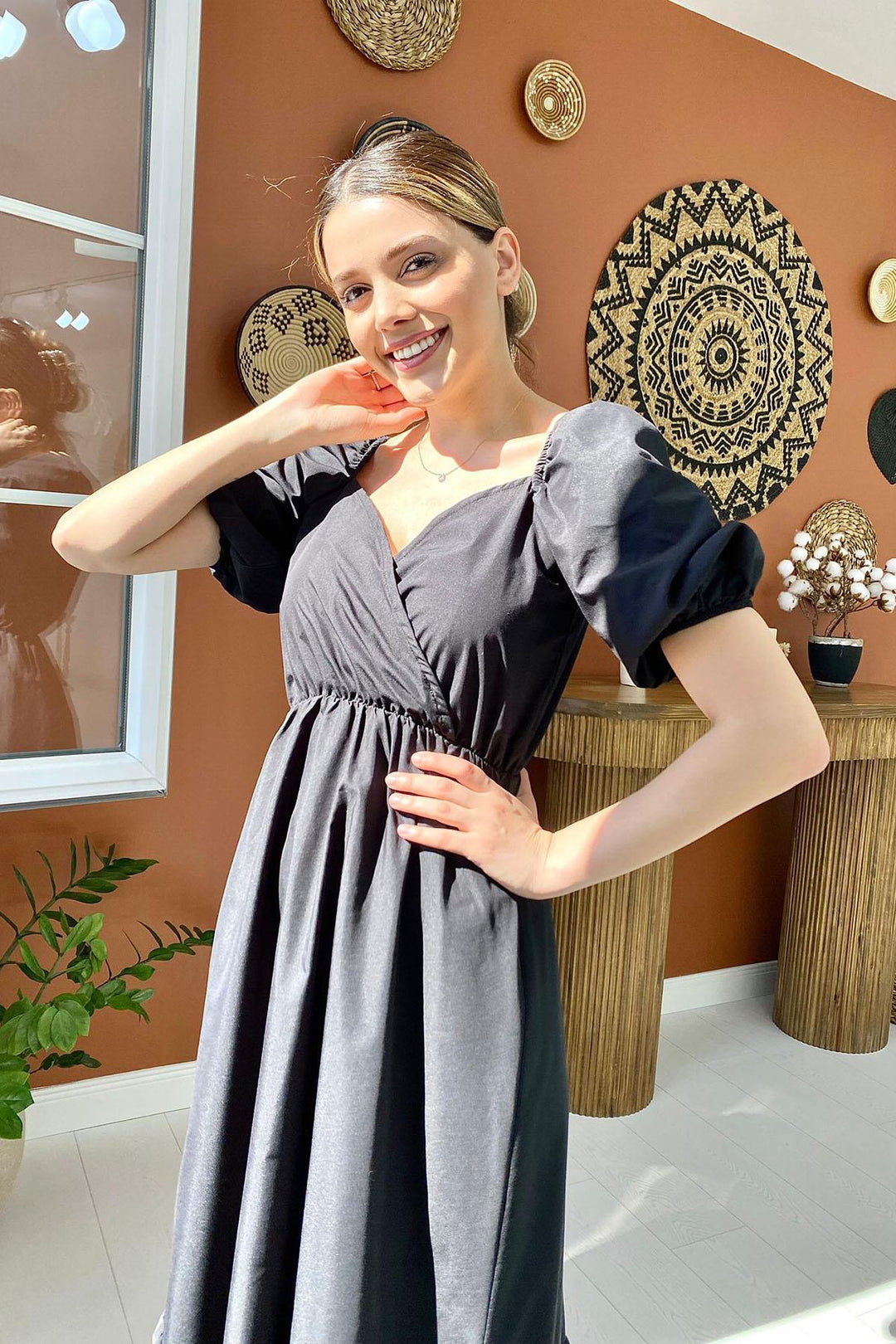 Robe Els Poplin - Black - Lviv