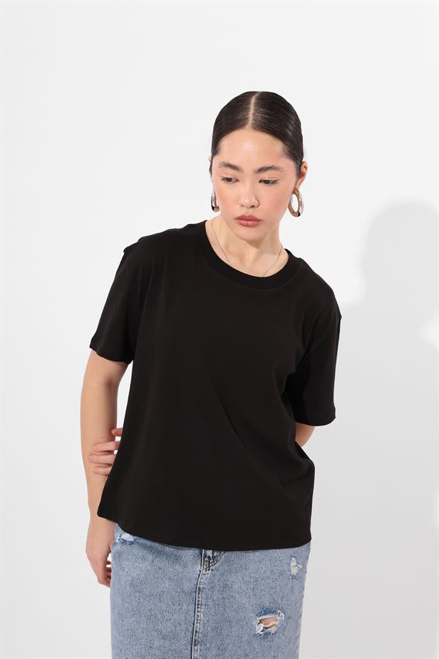 RYN Wholesale Round Neck T-shirt Black - Kiel