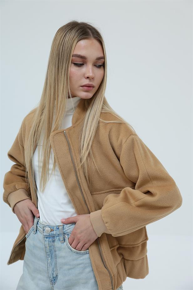 RYN Zippered Furry Coat - Camel - Zempoala