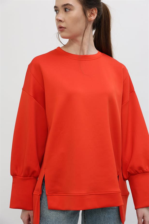 RYN Slit Sweatshirt - Red - Mankato