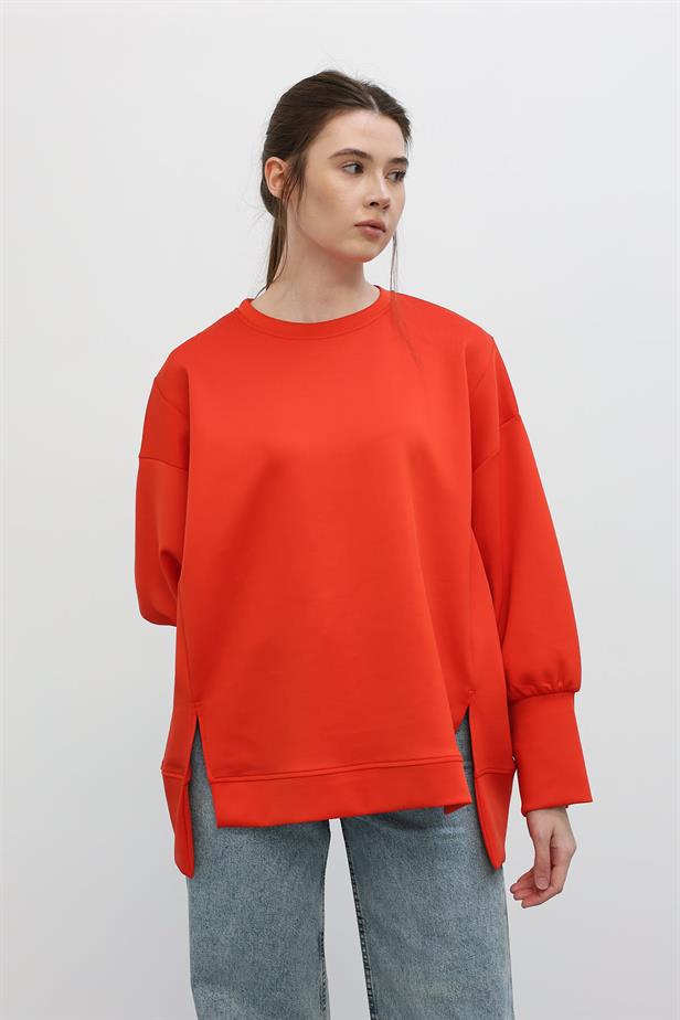 RYN Slit Sweatshirt - Red - Mankato