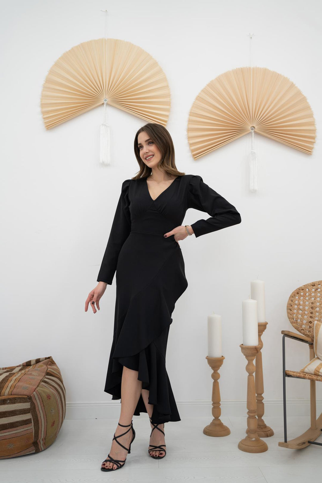 Els Volanlı Atlas Dress - Black - Camberley