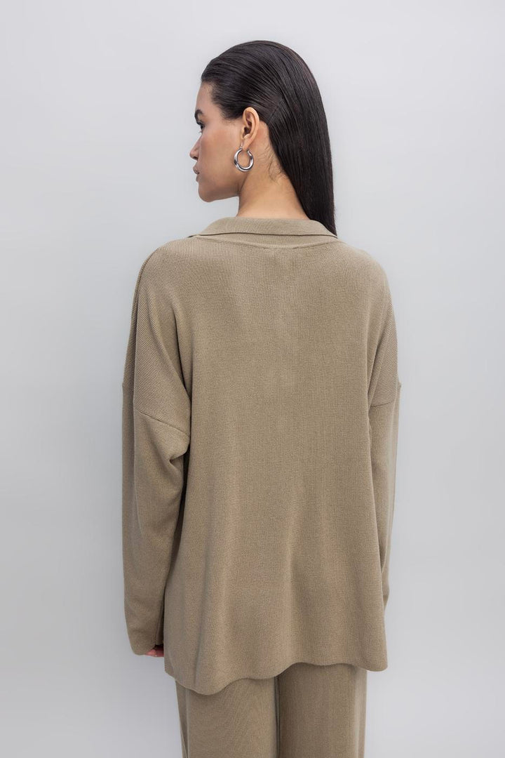 BSL Women Shirt Collar Oversize Knit Pullover - Heroica Matamoros