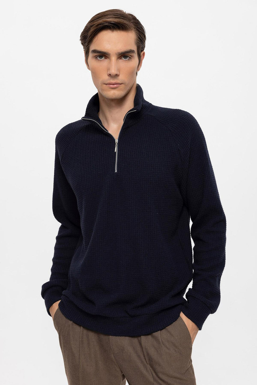 ANT Half Zipper High Collar Men's Sweater - Vitsyebsk